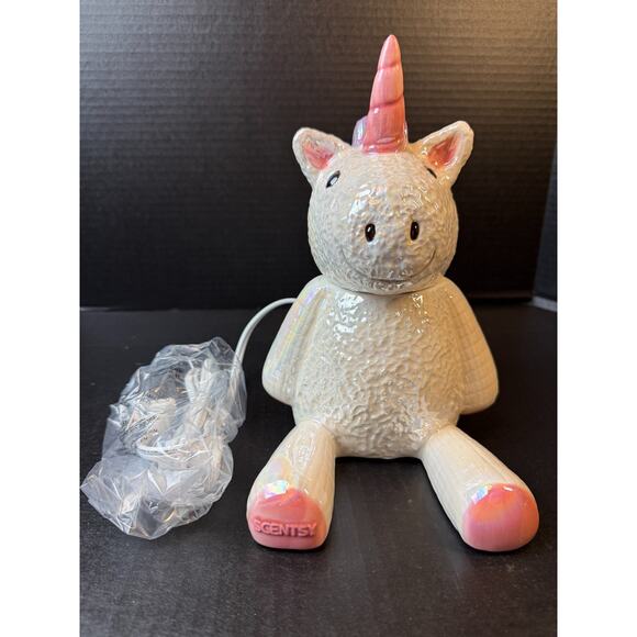 Scentsy Stella the Unicorn Electric Wax Warmer Retired Discontinued - Picture 1 of 16